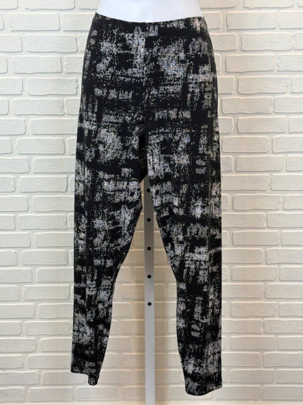 Sympli Pull-On Pants Black White Abstract Print Size 10